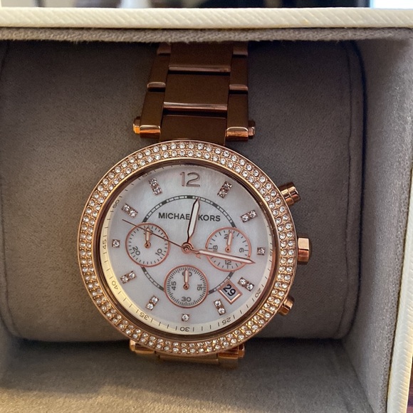 Women's Michael Kors Parker Chronograph Glitz Watch MK5491 - Picture 5 of 6